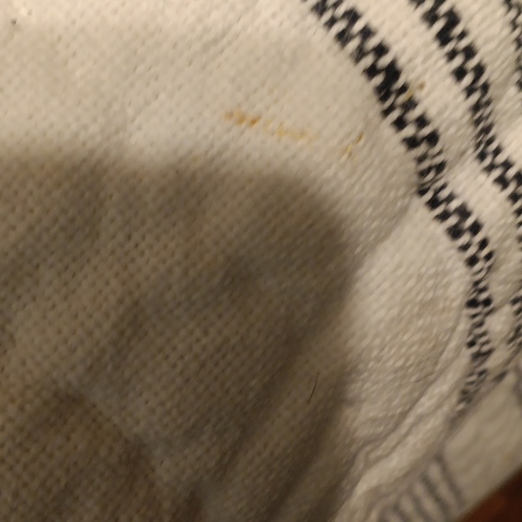 Pottery Barn Striped Quilt - Cream and Black Full/queen - Picture 4 of 15